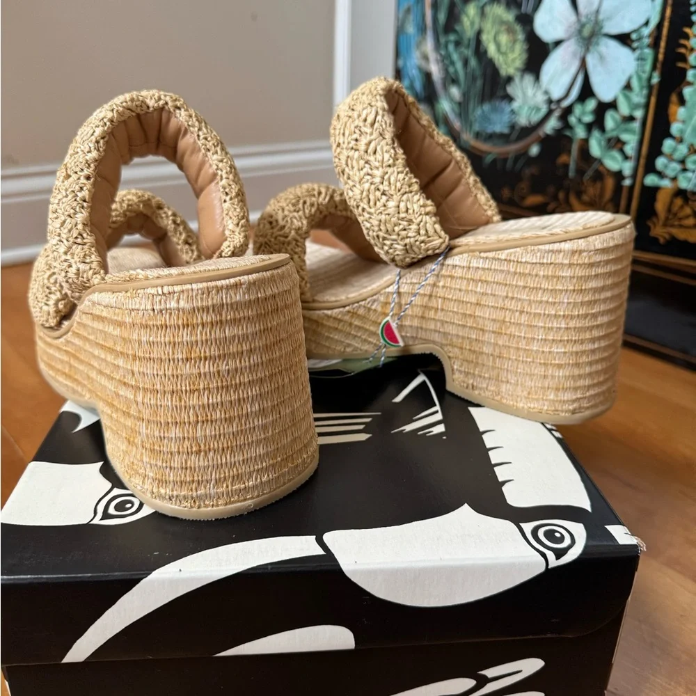 Farm Rio Natural Crocheted Puffy Platform Sandals - Picture 8 of 9